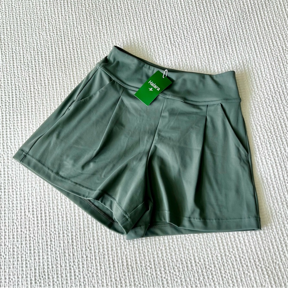 HALARA Green Athletic Shorts with Wide Waistband. Small. NWT
